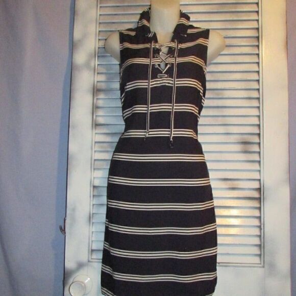 Beachlunchlounge XS sleeveless dress  - Picture 6 of 8